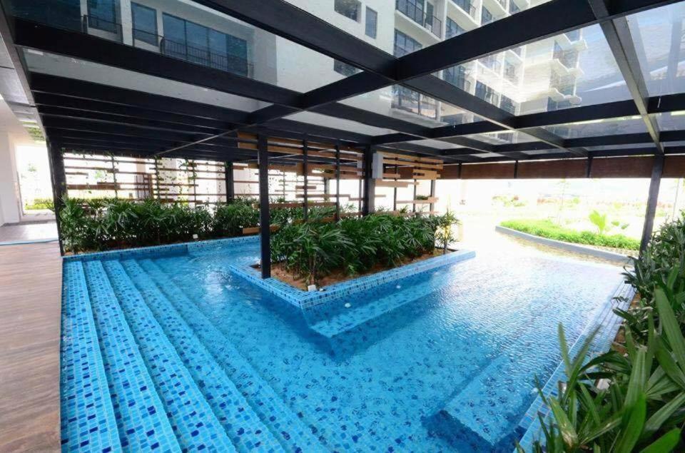 Francesco Suite - Trefoil Setia Alam-Near Setia City Mall & Setia Convention Centre Eksteriør billede